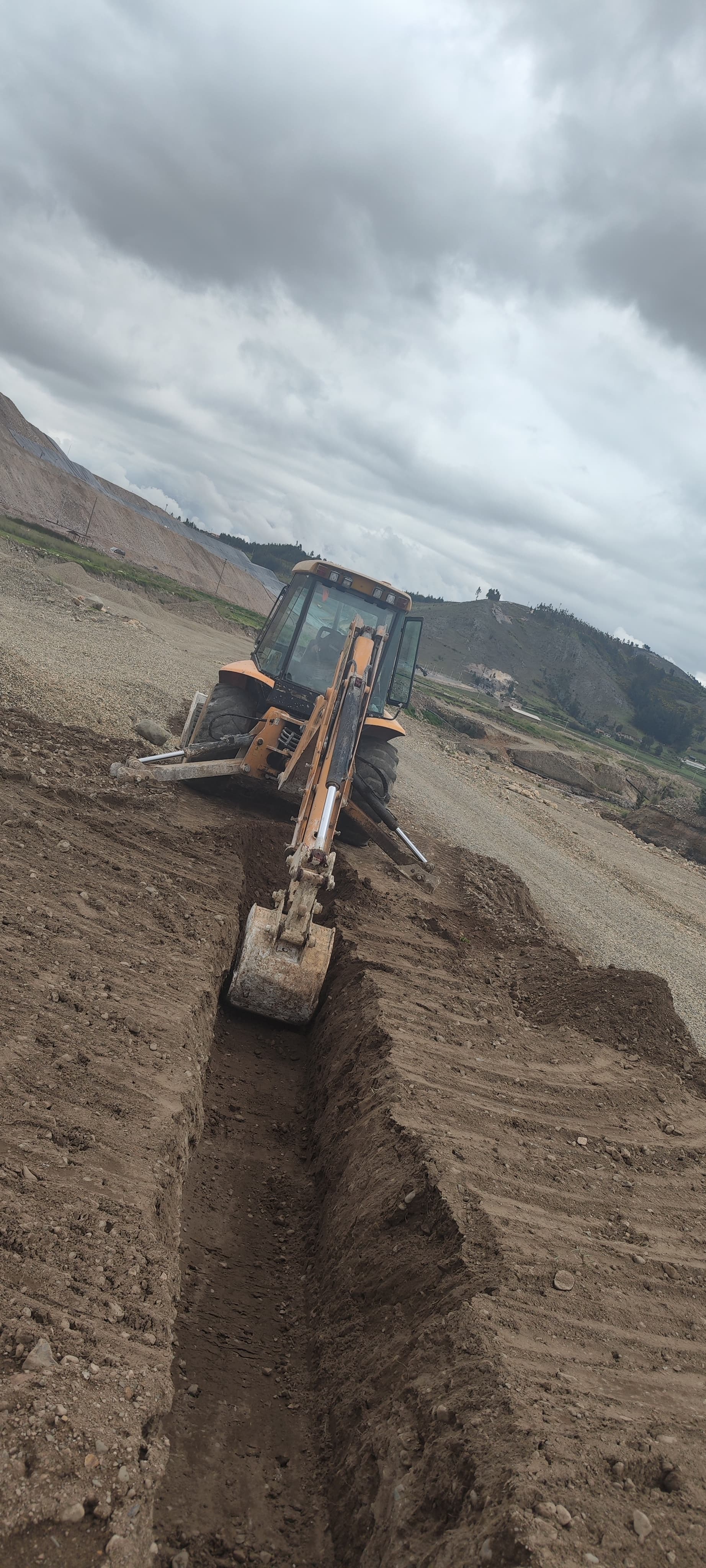 Cabina con paneles digitales